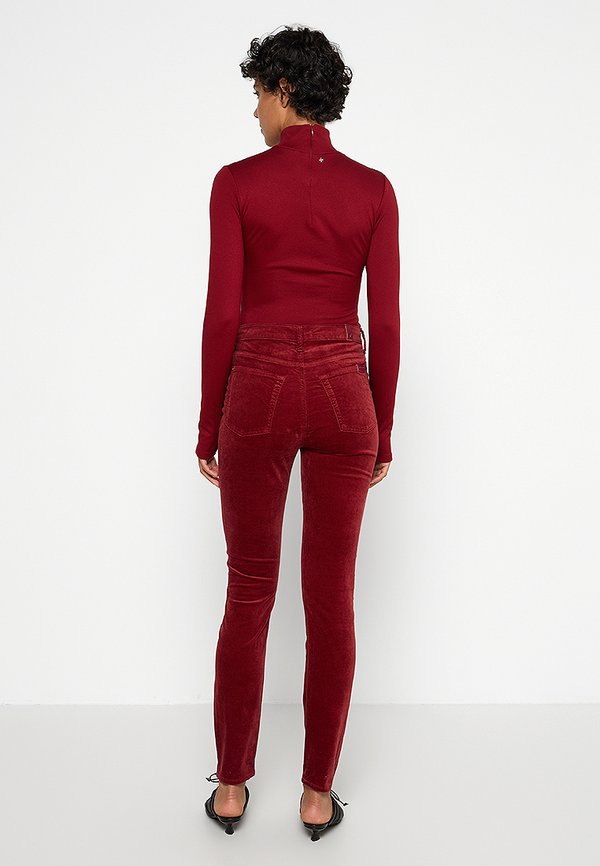 7 for all mankind SKINNY FIT
