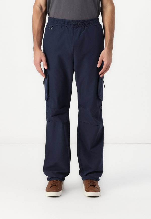 Pier One by Zalando