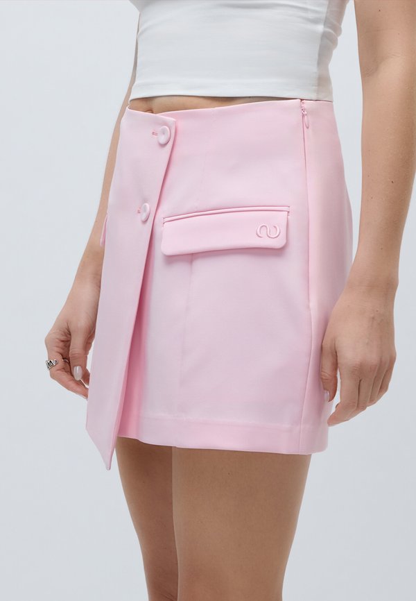 LeGer by Lena Gercke STUDIO