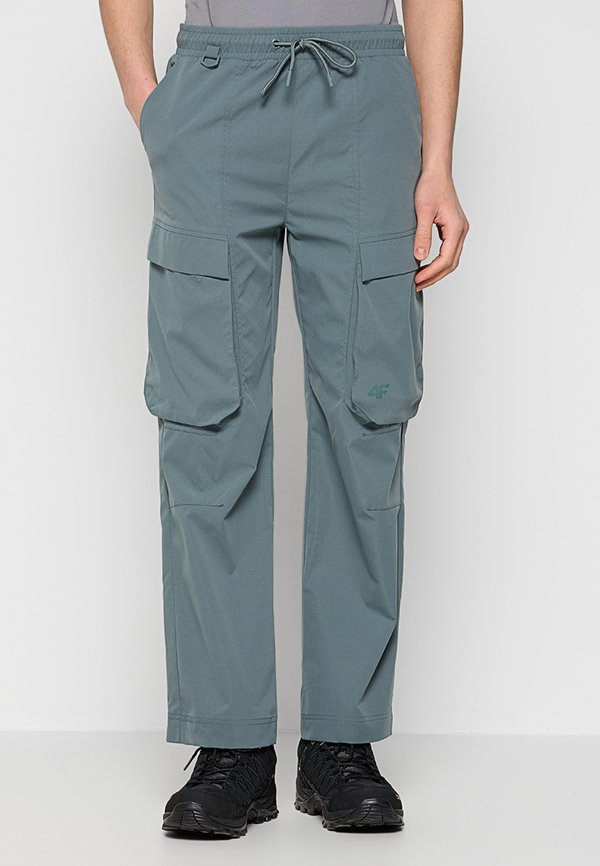 4F TROUSERS CAS M1035