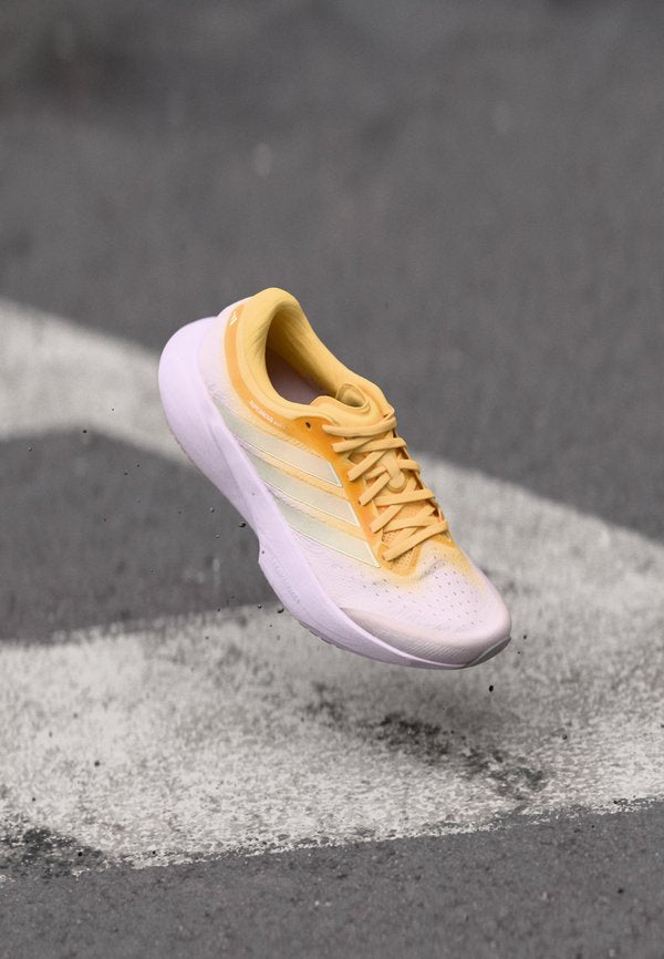 adidas Performance SUPERNOVA RISE 3 - Road running shoes - ice lavender/ice gold-coloured metallic/ice tangerine