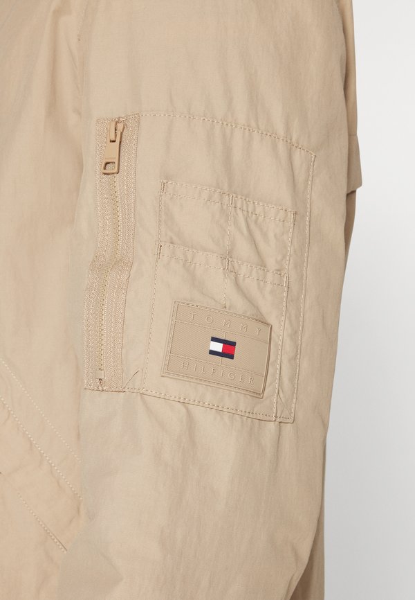 Tommy Hilfiger MIX STAND COLLAR JACKET