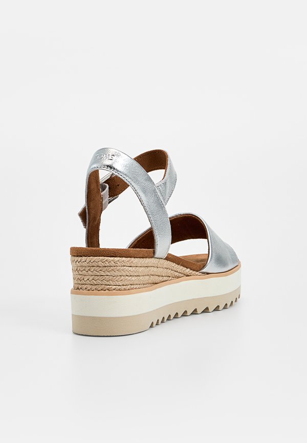 TOMS DIANA