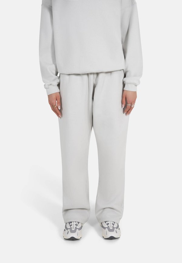 The Tracksuit Club UNISEX
