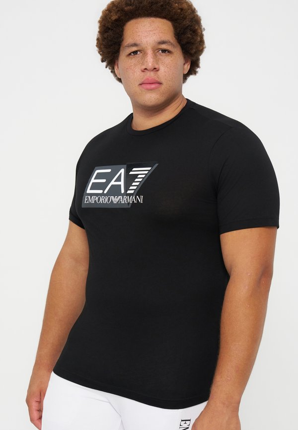 EA7 Emporio Armani