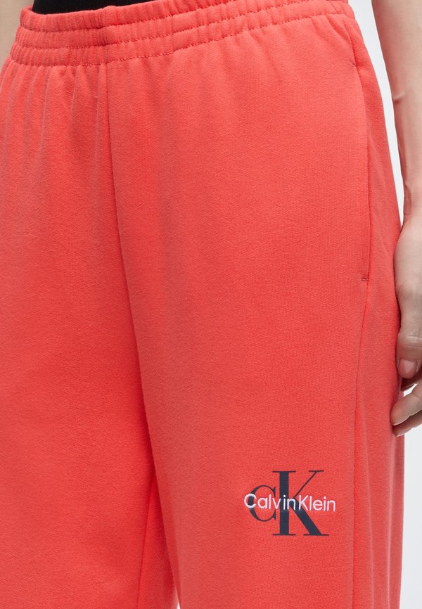 Calvin Klein TERRY GRAPHIC STRAIGHT