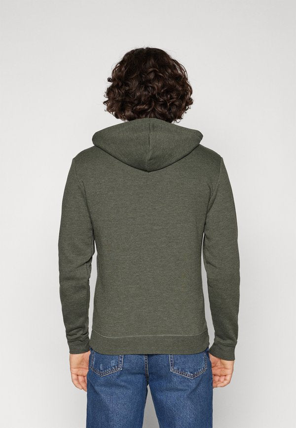 Pier One by Zalando