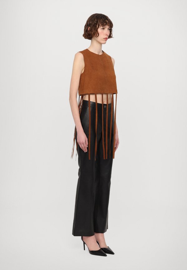 STUDIO ID BELLA FRINGE CROP