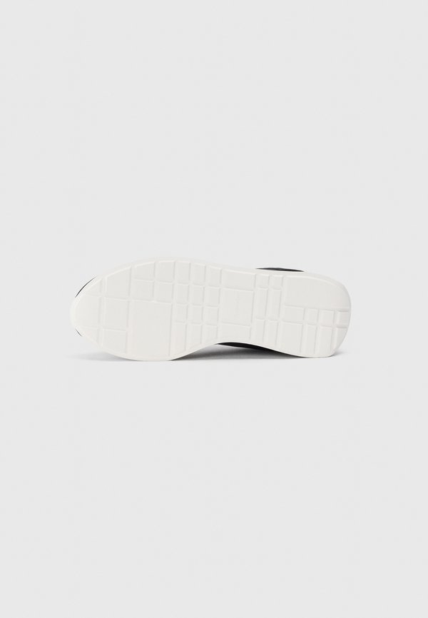 Calvin Klein Jeans