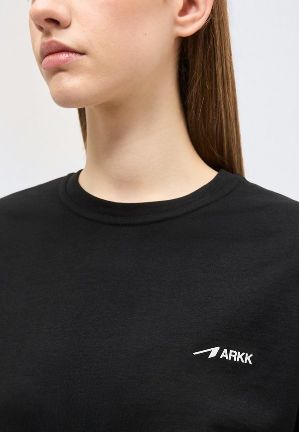 ARKK Copenhagen MINIMAL TEE UNISEX