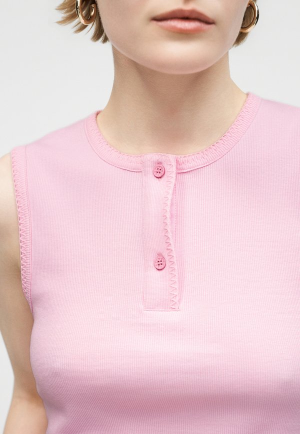 Stine Goya CREWNECK TANK