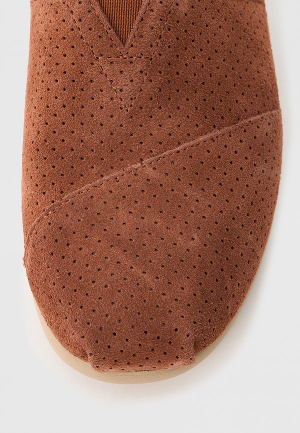 TOMS ALPARGATA