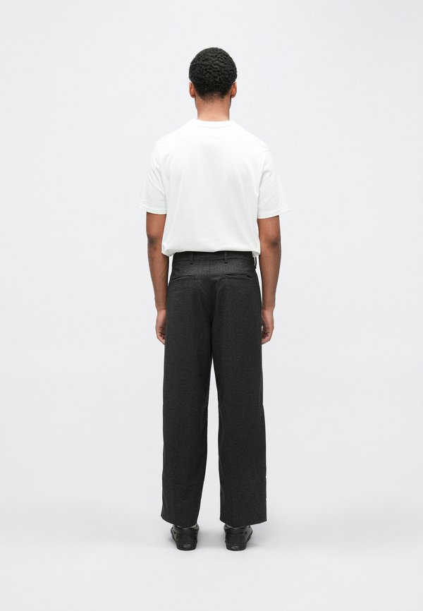Abercrombie & Fitch BAGGY TROUSER
