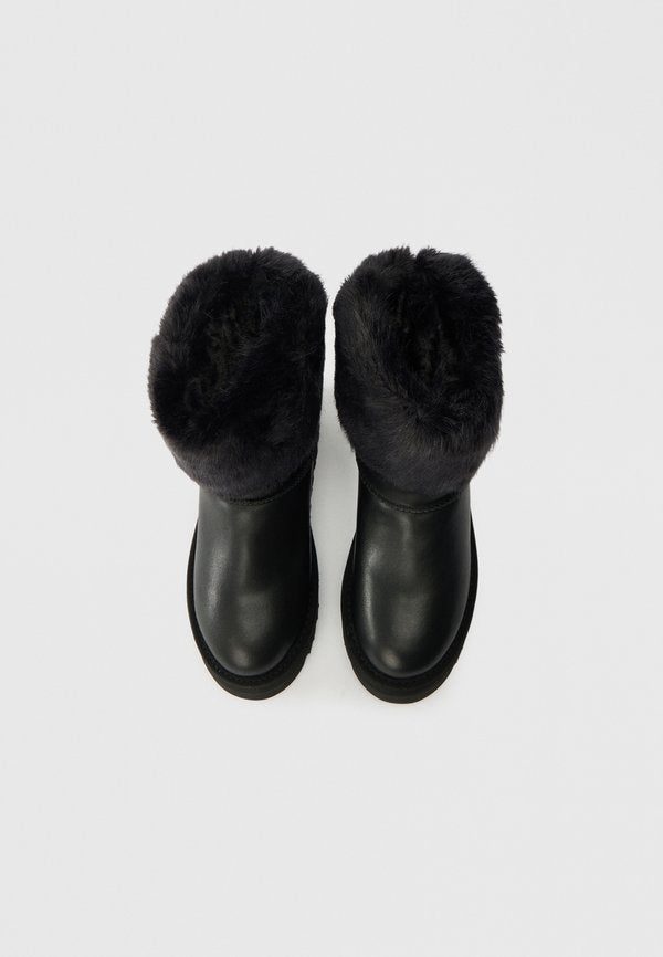 KARL LAGERFELD SKYLAR