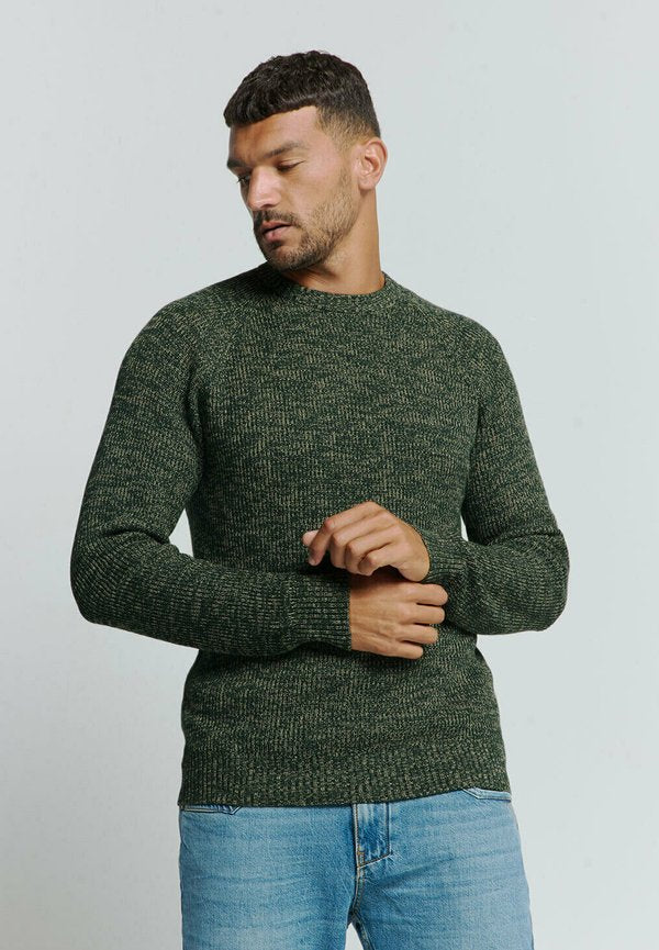 NO EXCESS COLOURED