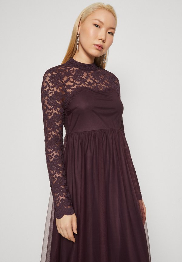 VILA VILYNNEA MAXI DRESS