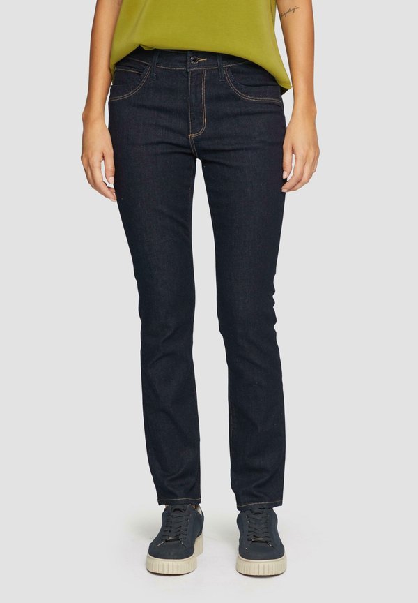 s.Oliver SLIM FIT