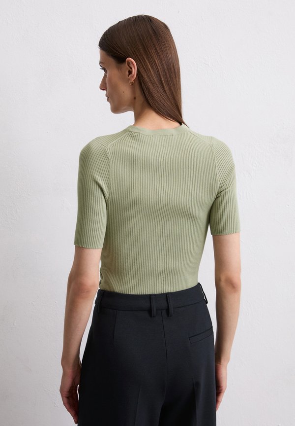Marc O'Polo MARC O’POLO X DFB TRAVEL COLLECTION, SHORTSLEEVE, ROUND NECK