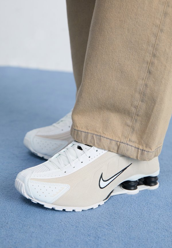 Nike Sportswear SHOX R4 SE 2