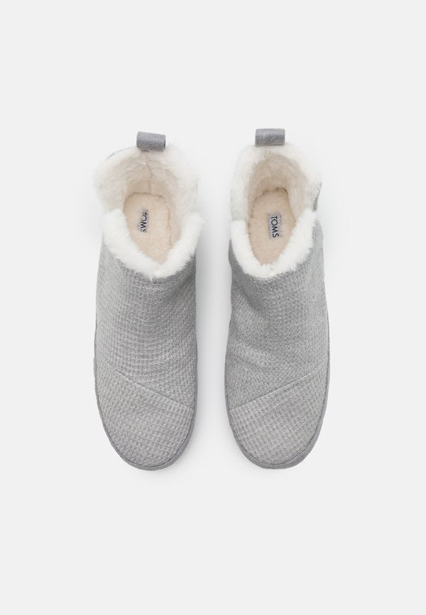 TOMS