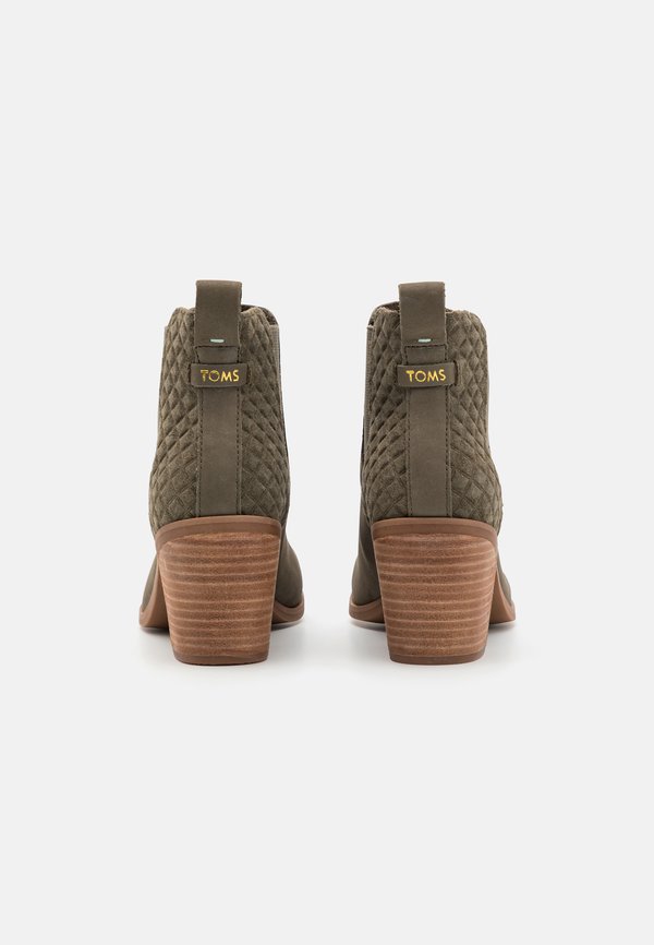 TOMS EVERLY