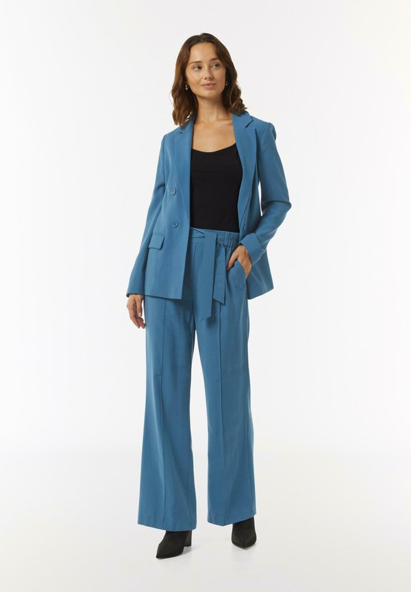 comma HIGH WAIST