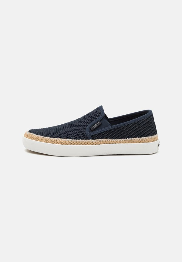 Scotch & Soda IZOMI