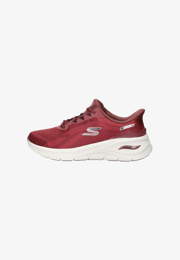 Skechers SKECHERS HANDS FREE SLIP-INS ARCH FIT FIDDOW HEREN INSTAPSCHOEN - Trainers - rood