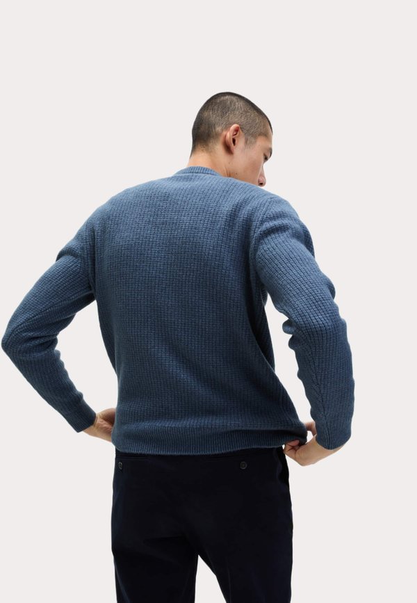Marks & Spencer CREW NECK
