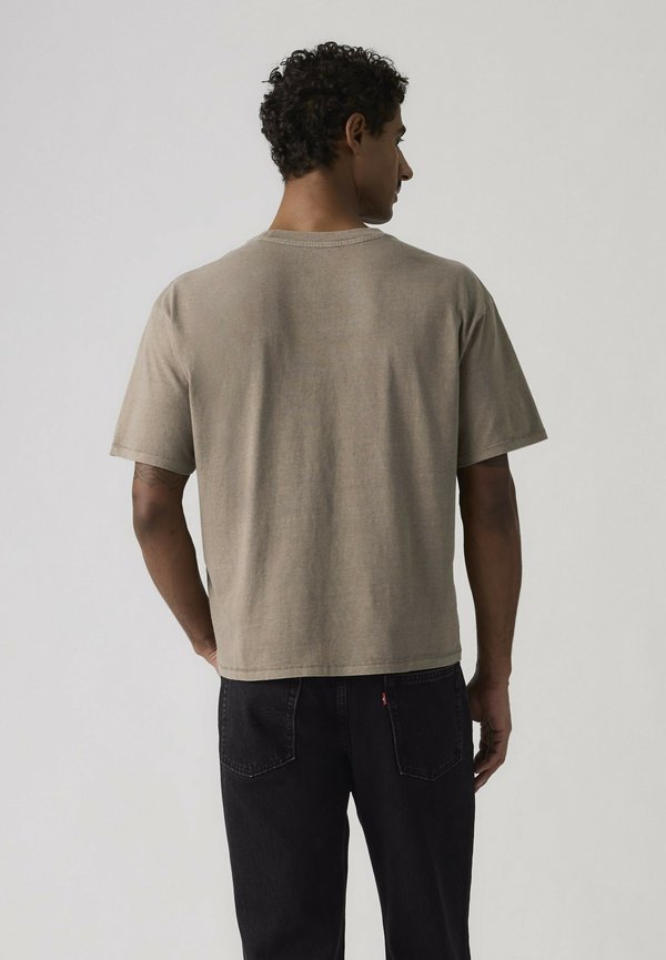 Levi's®