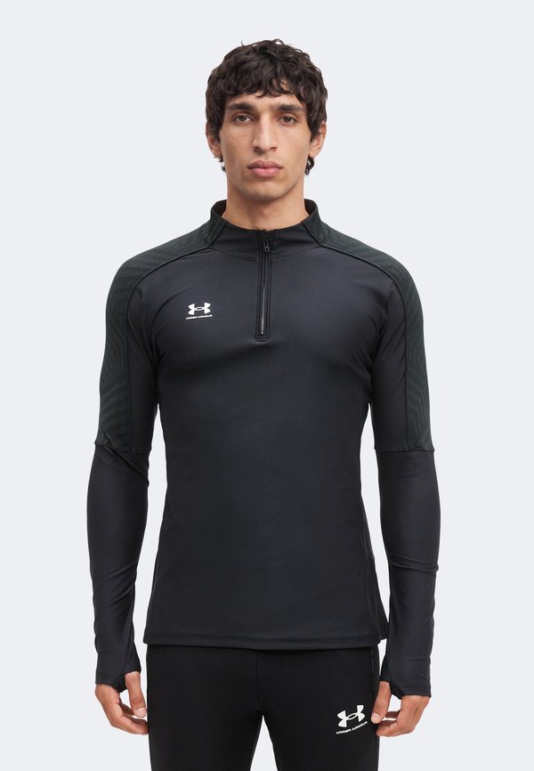 Under Armour CHALLENGER PRO