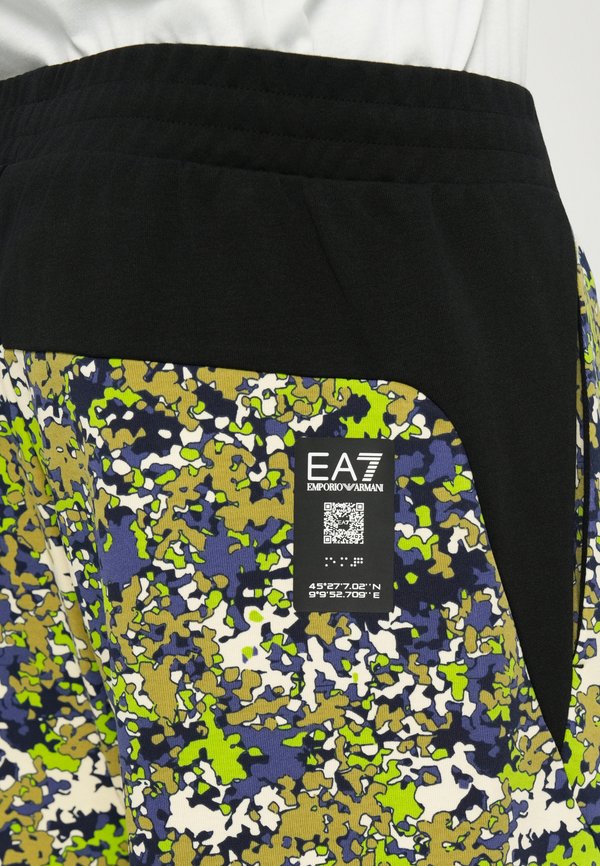 EA7 Emporio Armani TRAIN VISIBILITY PANTS GRAPHIC