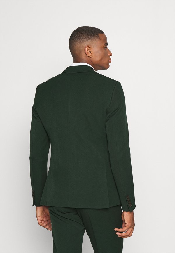 Isaac Dewhirst THE FASHION SUIT