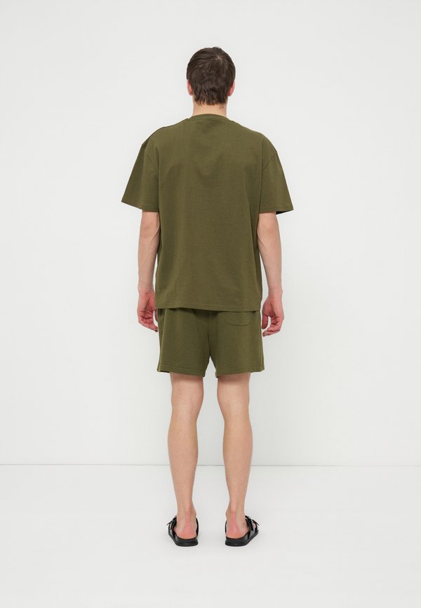 Pier One by Zalando SET