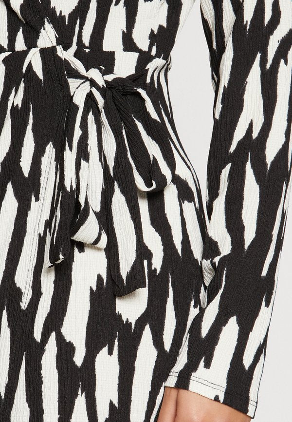 VILA VILAYA ILA MID CALF DRESS
