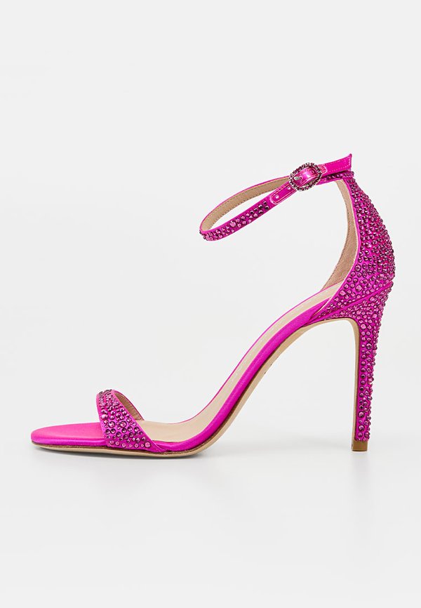 Stuart Weitzman NUDIST