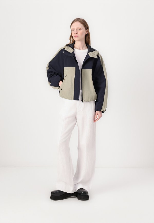 Calvin Klein Jeans RIBSTOP SHORT JACKET