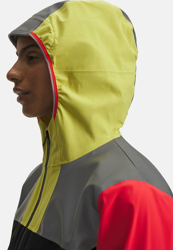 Under Armour HALO RUN