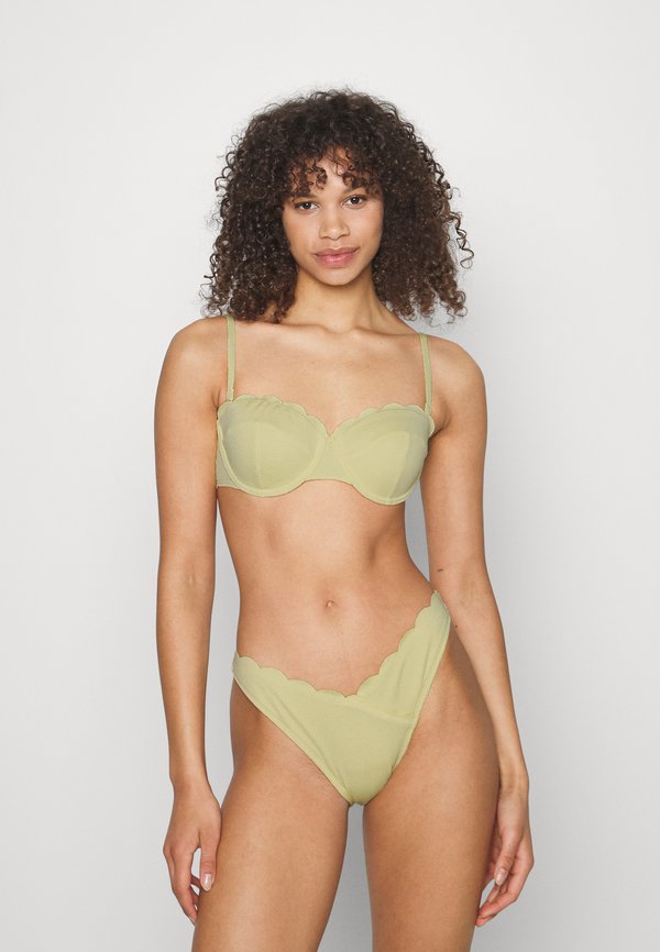 Hunkemöller SCALLOP