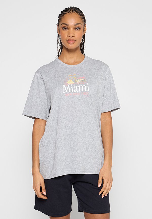 New Era REGULAR FIT