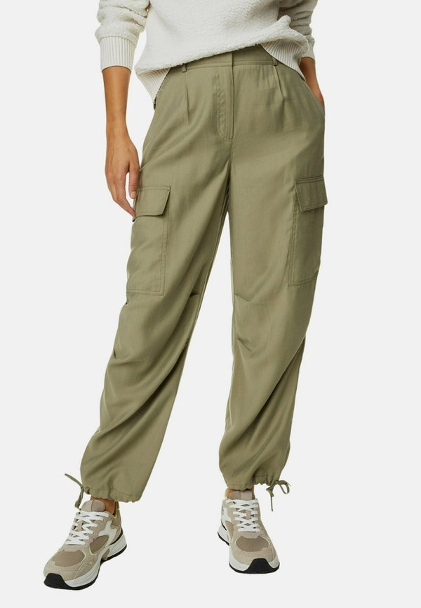 Marks & Spencer