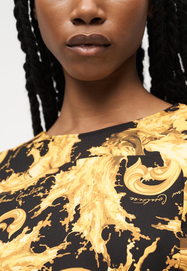 Versace Jeans Couture