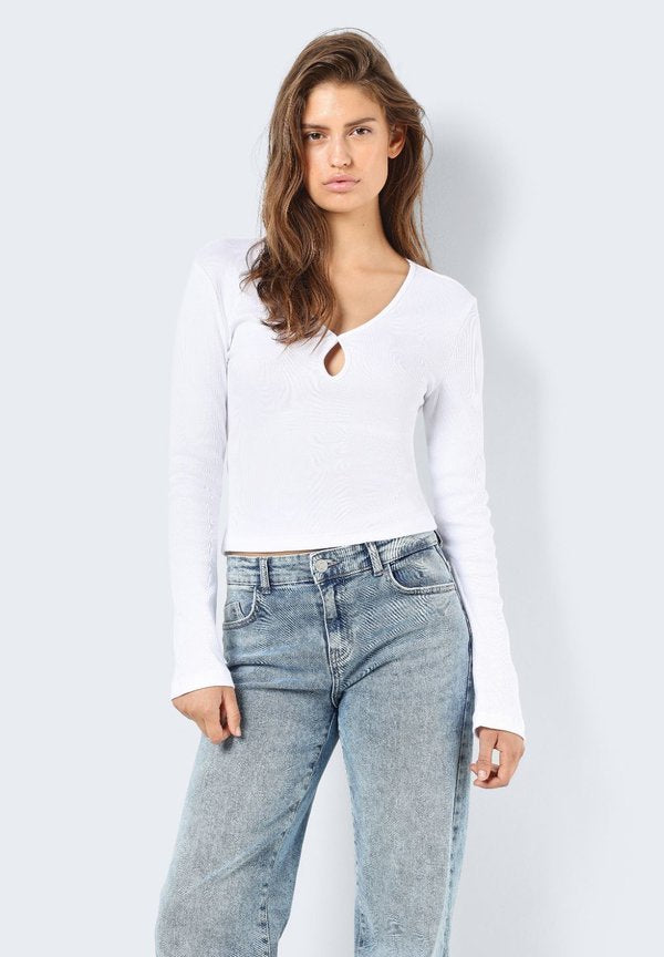Noisy May NMMAYA VNECK KEYHOLE