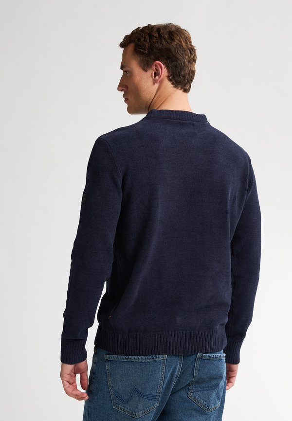 Petrol Industries ANTIGO ROUND NECK