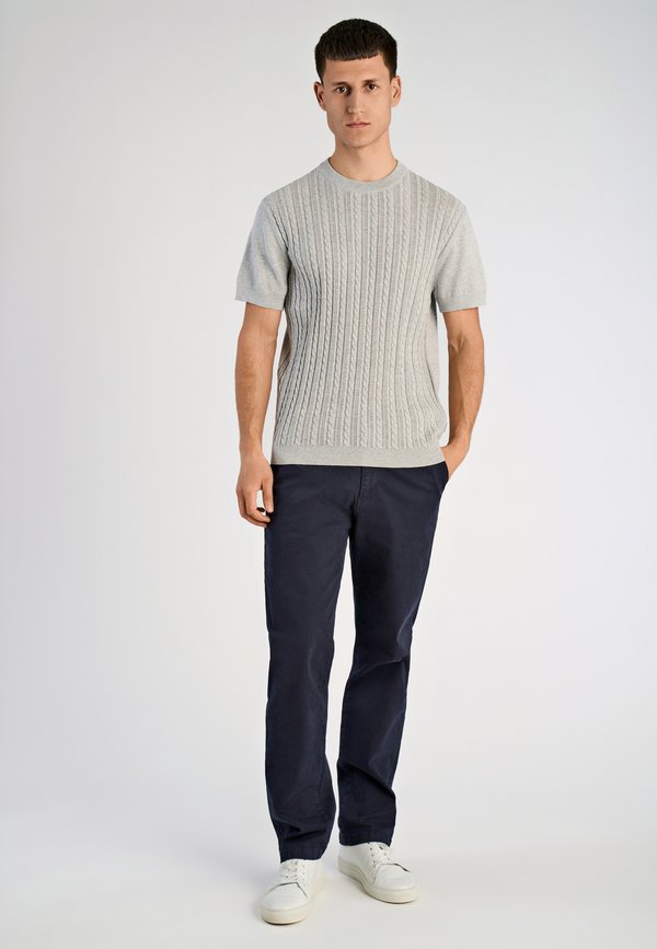 Lindbergh O-NECK