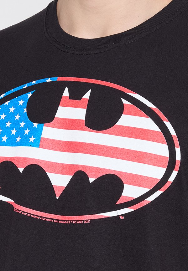 DC COMICS ORIGINALS BATMAN AMERICAN FLAG