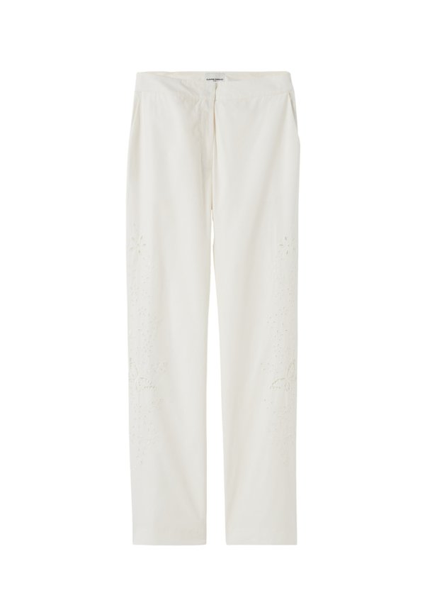 Claudie Pierlot