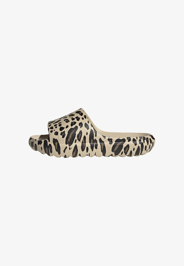 adidas Sportswear ADIDAS SPORTSWEAR ADILETTE LUMIA SLIDES UNISEX - Pool slides - crystal linen core black/khaki six