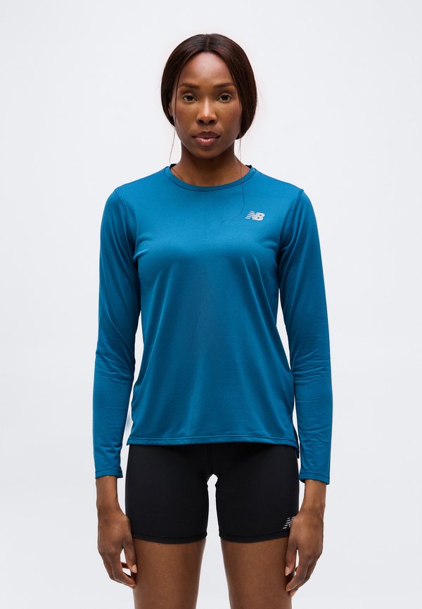 New Balance SPORT ESSENTIAL LONG SLEEVE - Long sleeved top - streamsong
