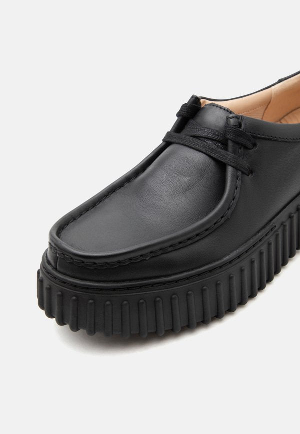 Clarks TORHILL BEE